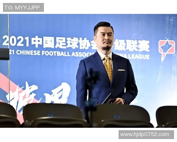 足球明星退役之际贺炜解说回顾辉煌生涯与未来展望