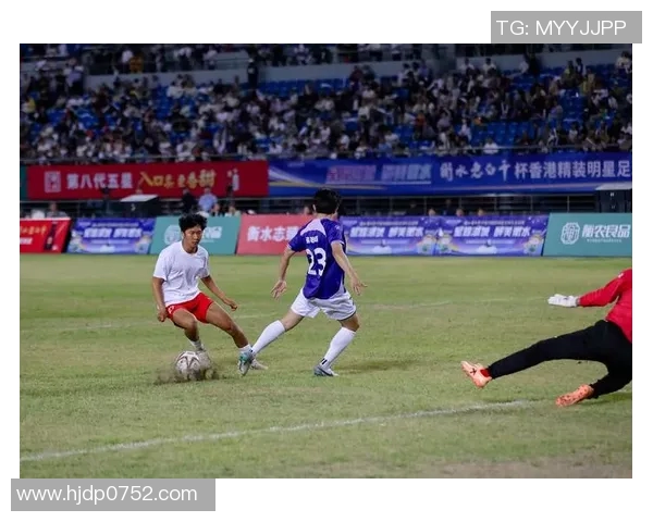 足球明星之间的球衣交换背后的故事与意义探讨