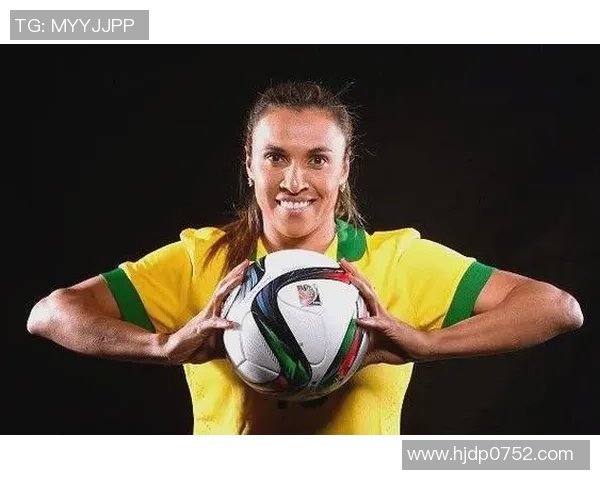 足球明星妻子畅谈家庭生活与职业挑战分享背后的真实故事与感悟